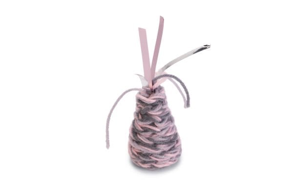 Beeztees Cone Mara Yün ve Kurdela Koni Kedi Oyuncağı 7x4x3cm (Pembe)